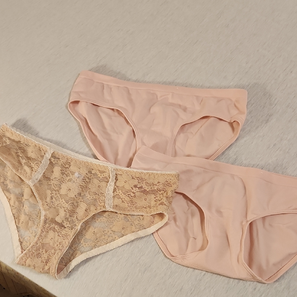Auden Lace and Solid Panty Set - Cream and Pink